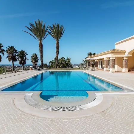 Casa Eden - Super Luxury 4 Bedroom With Tennis Court 2 Swimming Pools Stunning Seaviews