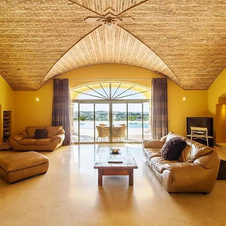Casa Eden - Super Luxury 4 Bedroom With Tennis Court 2 Swimming Pools Stunning Seaviews Villa *